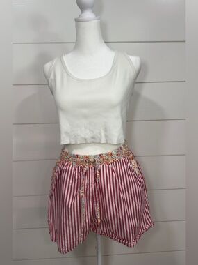 American Eagle floral-trimmed striped | S